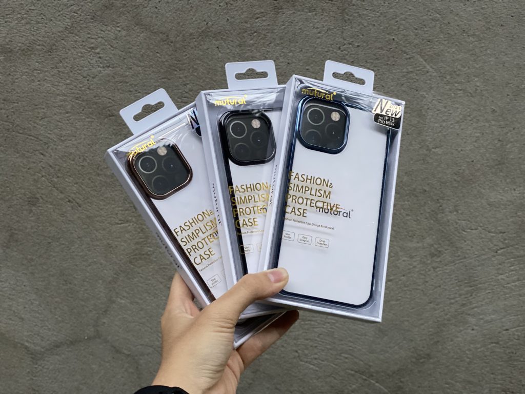 Ốp Lưng Mutural Trong Cứng Viền Màu