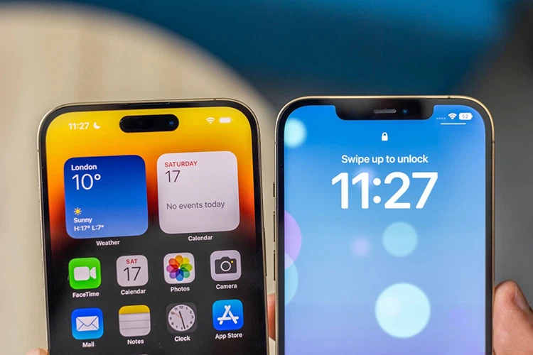 Màn hình iPhone 12 Promax và iPhone 14 Promax 
