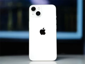Thay Lưng Kính iPhone 13