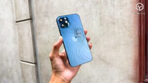 iPhone 12 Pro bị vỡ lưng có ảnh hưởng đến linh kiện bên trong không? | Tâm Đức Mobile