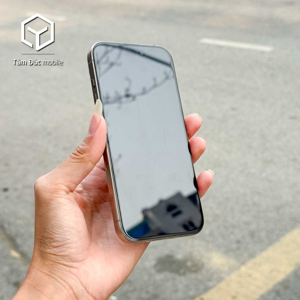 iPhone 15 Pro có phải là chiếc iPhone đáng tiền nhất hiện nay? | Tâm Đức Mobile 3 iPhone 15 Pro có phải là chiếc iPhone đáng tiền nhất hiện nay? | Tâm Đức Mobile