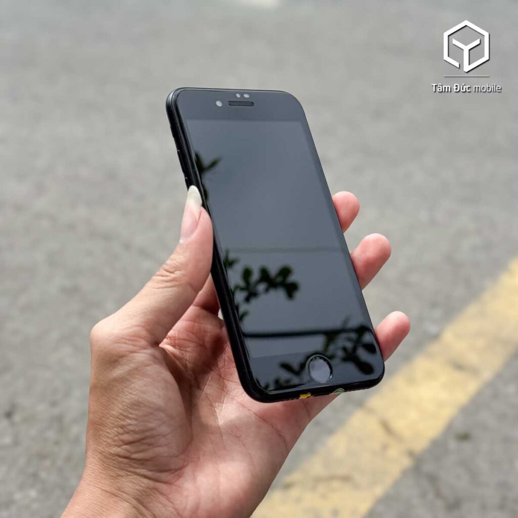 iPhone SE có còn đáng mua trong năm 2026 không? | Tâm Đức Mobile