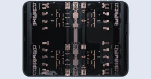 iPhone Duo có lớp phủ màn hình thay thế: Người mua cần biết gì?