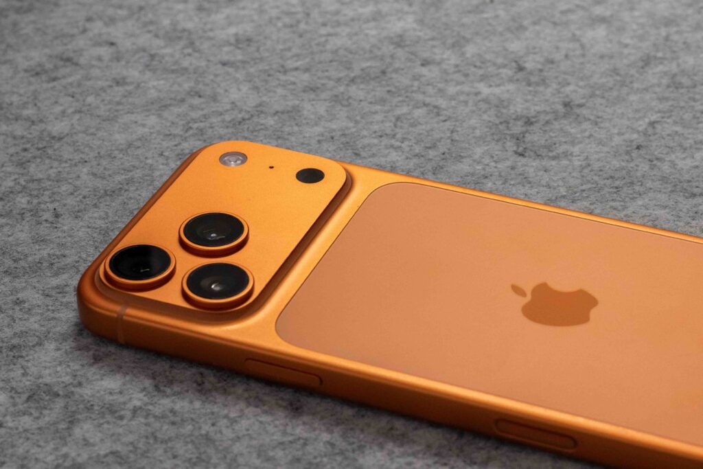 Có nên mua iPhone 17 Pro cũ năm 2026? 3 lý do đáng cân nhắc | Tâm Đức Mobile 2 Có nên mua iPhone 17 Pro cũ năm 2026? 3 lý do đáng cân nhắc | Tâm Đức Mobile