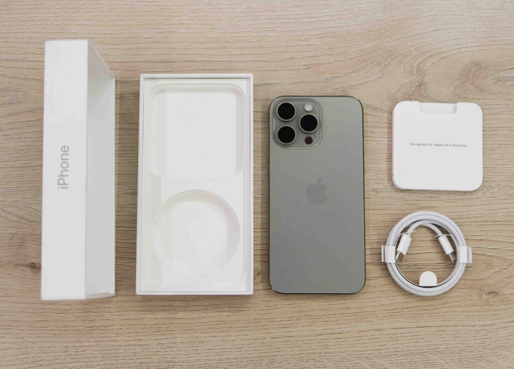 So sánh iPhone 15 Pro và iPhone 15 Pro Max năm 2026: Nên mua máy nào? | Tâm Đức Mobile 4 So sánh iPhone 15 Pro và 15 Pro Max năm 2026: Nên mua máy nào?