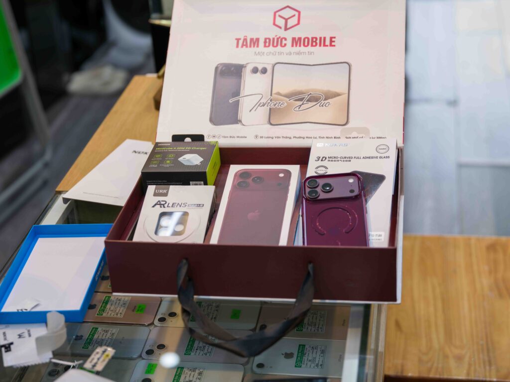 Vì sao iPhone phải bóc seal, kích hoạt ngay khi mua tại Việt Nam? | Tâm Đức Mobile